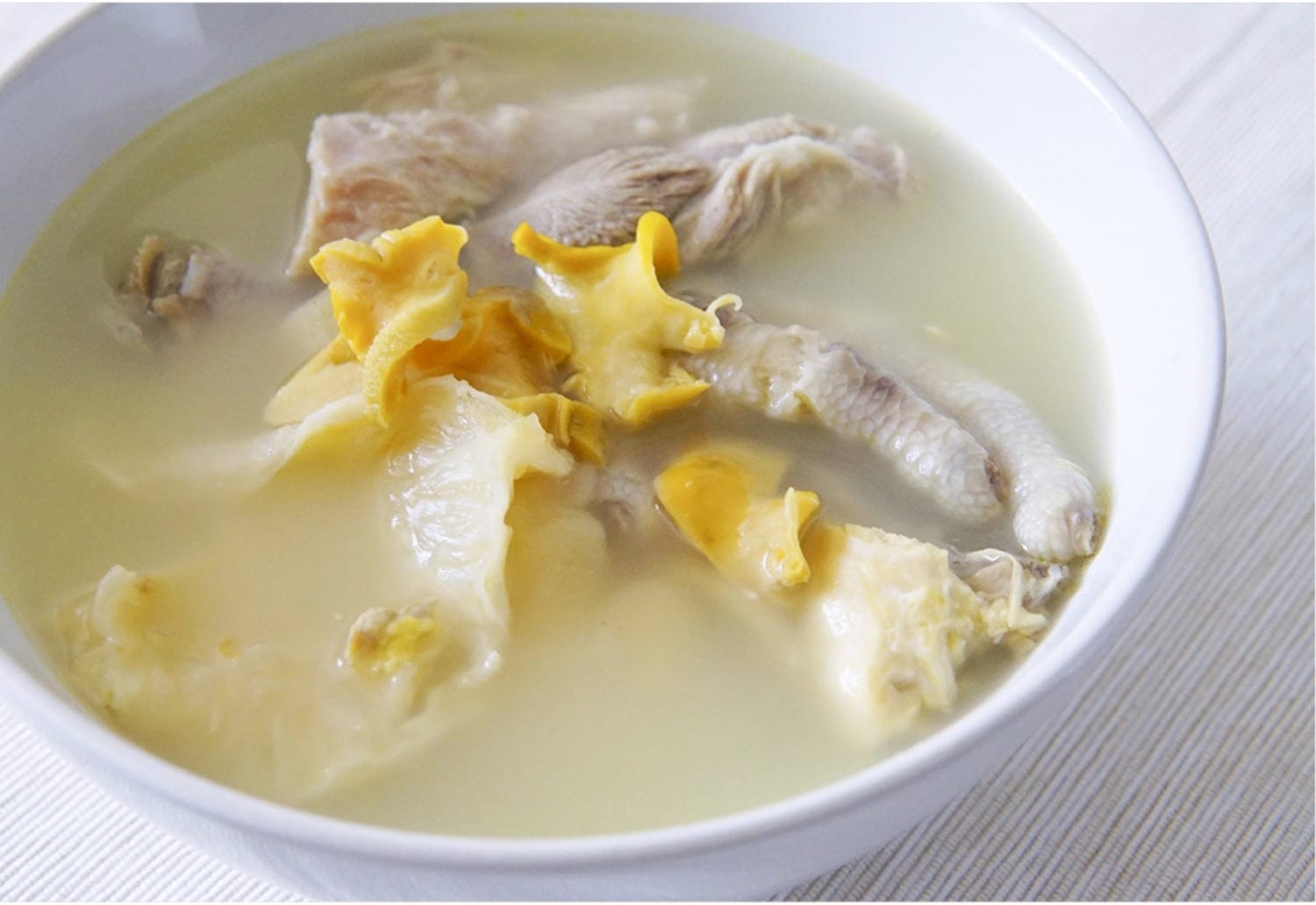 【每日一湯】煲湯教學 – [蜜瓜螺頭豬腱湯]