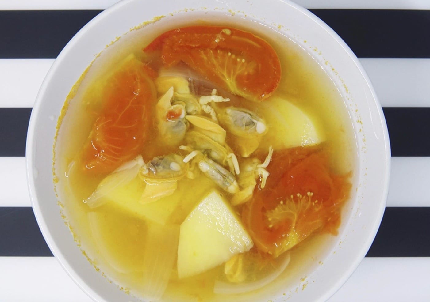 【每日一湯】煲湯教學 – [番茄薯仔花甲湯]