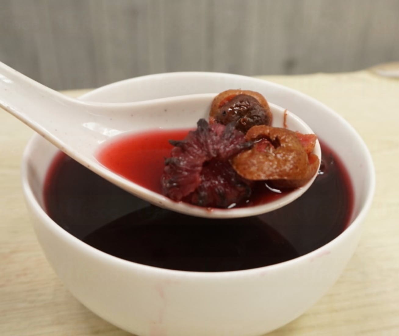 【每日一湯】煲湯教學 – [山楂烏梅洛神花茶]