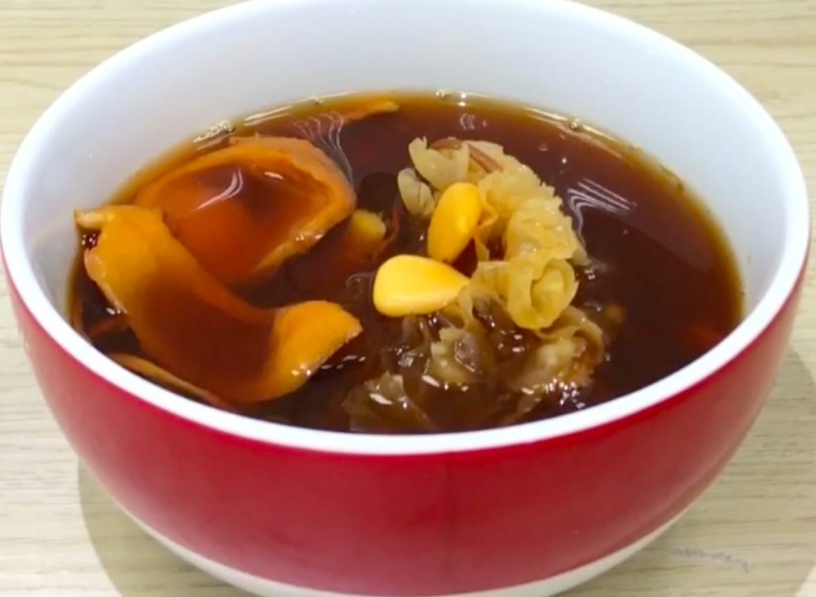 【每日一湯】煲湯教學 – [蟲草花雪耳百合螺頭湯]