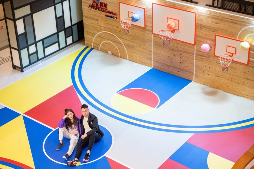 【杏花新城注入搶眼運動元素佈置   以全新形象迎聖誕   Kangoo Jump彈彈彈跳舞親子體驗班  只限兩天 ePopUp網上商店購物低至一折    六大運動造型任配搭   全港獨家Camping Village至潮日系露營集中地  期間限定】